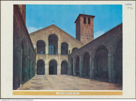 Vorderseite von unbekannt [https://www.deutsche-digitale-bibliothek.de/content/lizenzen/rv-ez/] Sant'AmbrogioSant'AmbrogioVorhalle und Atrium - Ansicht von Westen, bh271385_recto. Foto.