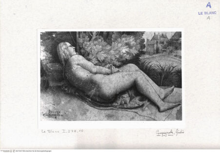 Vorderseite von Alinari [http://creativecommons.org/publicdomain/mark/1.0/] Nackte liegende Frau (siehe auch anderer Zustand) - , bh272047. Foto.