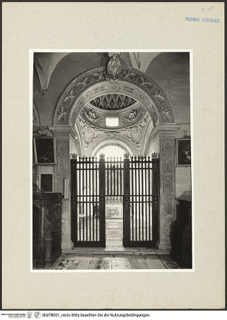 Vorderseite von Vasari [https://www.deutsche-digitale-bibliothek.de/content/lizenzen/rv-ez/] Santa Maria in AracoeliCappella di San Matteo - Blick in die 5. Kapelle rechts, Eingangsbogen, bh278001_recto. Foto.