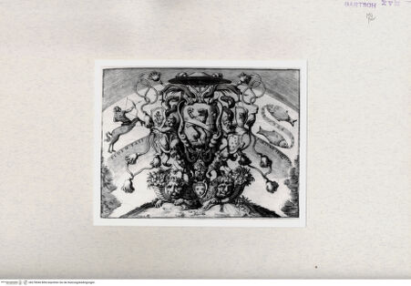 Vorderseite von  [http://creativecommons.org/publicdomain/mark/1.0/] ... - , bh278540. Foto.