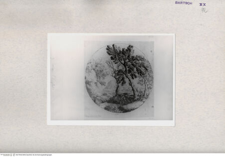 Vorderseite von  [http://creativecommons.org/publicdomain/mark/1.0/] ... - , bh279034. Foto.