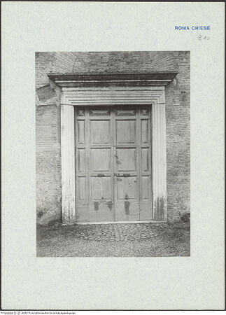 Vorderseite von DAI [https://www.deutsche-digitale-bibliothek.de/content/lizenzen/rv-ez/] Mausoleo di Santa CostanzaAußenbau - Portal, bh282179_recto. Foto.