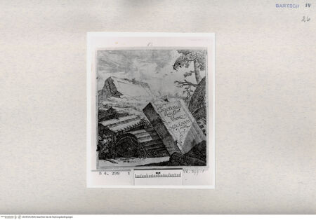 Vorderseite von  [http://creativecommons.org/publicdomain/mark/1.0/] , bh282294. Foto.