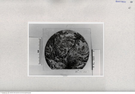 Vorderseite von  [http://creativecommons.org/publicdomain/mark/1.0/] ... - , bh282467. Foto.