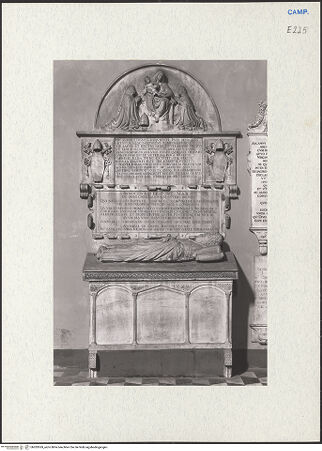 Vorderseite von Courtauld Institute of Art [https://www.deutsche-digitale-bibliothek.de/content/lizenzen/rv-ez/] Grabmal Papst Innozenz' IV. (gest. 1254) - Gesamtansicht, bh283369_recto. Foto.