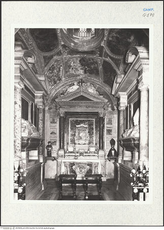 Vorderseite von Courtauld Institute of Art [https://www.deutsche-digitale-bibliothek.de/content/lizenzen/rv-ez/] Sant'Anna dei LombardiCappella Orefice - Innen Richtung Altar, bh283406_recto. Foto.