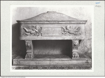 Vorderseite von Courtauld Institute of Art [https://www.deutsche-digitale-bibliothek.de/content/lizenzen/rv-ez/] Grabmal des Marino Correale (gest. 1490) - Gesamtansicht, bh283408_recto. Foto.