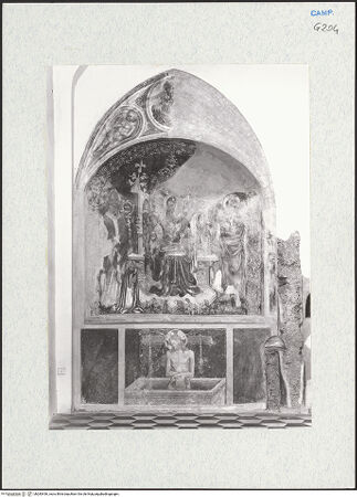 Vorderseite von Courtauld Institute of Art [https://www.deutsche-digitale-bibliothek.de/content/lizenzen/rv-ez/] Madonna zwischen dem Heiligen Petrus und dem Heiligen Augustinus. Schmerzensmann - Gesamtansicht, bh283436_recto. Foto.