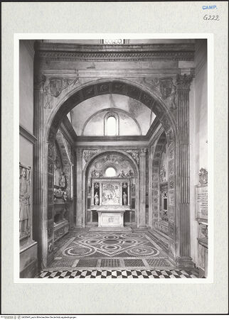 Vorderseite von Courtauld Institute of Art [https://www.deutsche-digitale-bibliothek.de/content/lizenzen/rv-ez/] Sant'Anna dei LombardiCappella Piccolomini - Innenansicht, bh283441_recto. Foto.