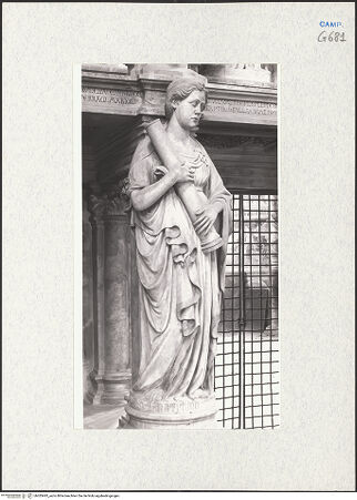 Vorderseite von Courtauld Institute of Art [https://www.deutsche-digitale-bibliothek.de/content/lizenzen/rv-ez/] Grabmal des Königs Ladislaus (gest. 1414)Die Kardinaltugenden (Temperantia, Fortutudo, Prudentia) und Großzügigkeit (Magnanimitas) - Fortitudo, bh283493_recto. Foto.