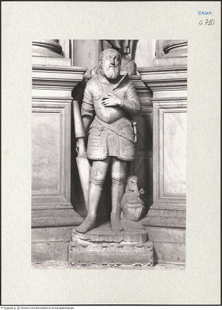 Vorderseite von Courtauld Institute of Art [https://www.deutsche-digitale-bibliothek.de/content/lizenzen/rv-ez/] Statue des Marcello Caracciolo - Frontalansicht, bh283529_recto. Foto.