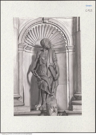 Vorderseite von Courtauld Institute of Art [https://www.deutsche-digitale-bibliothek.de/content/lizenzen/rv-ez/] Hl. Petrus - Frontalansicht, bh283531_recto. Foto.