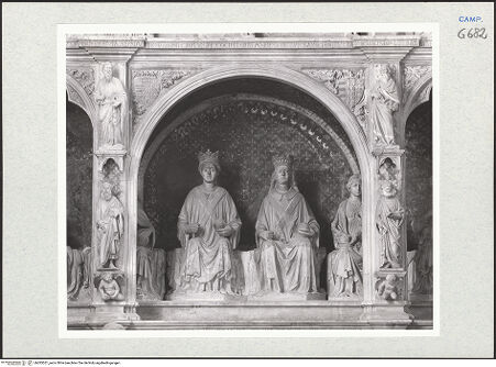 Vorderseite von Courtauld Institute of Art [https://www.deutsche-digitale-bibliothek.de/content/lizenzen/rv-ez/] Grabmal des Königs Ladislaus (gest. 1414)König Ladislaus, Königin Johanna II. und vier Tugenden - Ladislaus und Johanna, bh283551_recto. Foto.