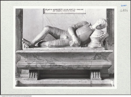 Vorderseite von Courtauld Institute [https://www.deutsche-digitale-bibliothek.de/content/lizenzen/rv-ez/] Grabmal des Giovanni Francesco Pignono und des Cecilia Orsini - Gisant (Francesco Pignone), bh283570_recto. Foto.
