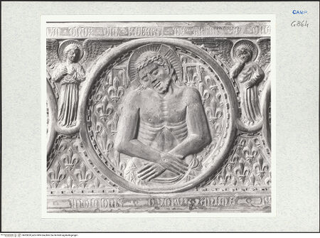 Vorderseite von Courtauld Institute of Art [https://www.deutsche-digitale-bibliothek.de/content/lizenzen/rv-ez/] Grabmal des Robert IV. d'Artois und der Johanna von Durrës (Giovanna di Durazzo) - Sarkophag, Detail: Schmerzensmann, bh283620_recto. Foto.