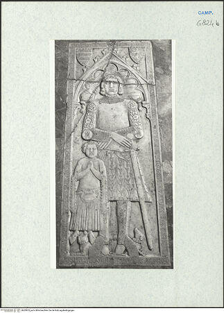 Vorderseite von Courtauld Institute, Conway Library [https://www.deutsche-digitale-bibliothek.de/content/lizenzen/rv-ez/] Grabplatte des Guglielmo de Brusaco - Gesamtansicht, bh283625_recto. Foto.