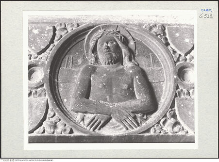 Vorderseite von Courtauld Institute of Art [https://www.deutsche-digitale-bibliothek.de/content/lizenzen/rv-ez/] Grabmal der Letizia Caracciolo (gest. 1340)Schmerzensmann zusammen mit Maria und Johannes dem Evangelisten - Detail: Schmerzensmann, bh283694_recto. Foto.