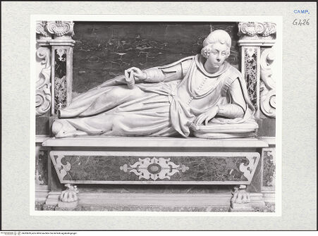 Vorderseite von Courtauld Institute of Art [https://www.deutsche-digitale-bibliothek.de/content/lizenzen/rv-ez/] Grabmal der Feliciana Gallucci (gest. 1636) - Feliciana Gallucci, bh283699_recto. Foto.