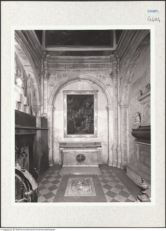 Vorderseite von Courtauld Institute of Art [https://www.deutsche-digitale-bibliothek.de/content/lizenzen/rv-ez/] San Domenico MaggioreCappella Saluzzo (ehem. Carafa di Santa Severina oder San Martino) - Innenansicht nach dem Altar, bh283752_recto. Foto.