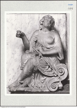 Vorderseite von Courtauld Institute of Art [https://www.deutsche-digitale-bibliothek.de/content/lizenzen/rv-ez/] Grabmal des Galeotto Carafa - Justitia, bh283767_recto. Foto.