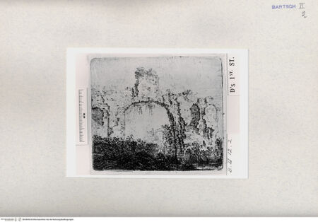 Vorderseite von  [http://creativecommons.org/publicdomain/mark/1.0/] ... - , bh284503. Foto.