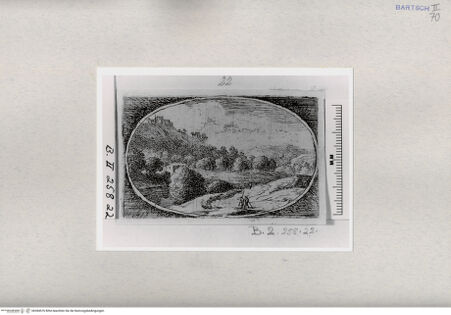 Vorderseite von  [http://creativecommons.org/publicdomain/mark/1.0/] ... - , bh284576. Foto.