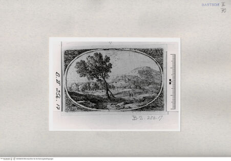 Vorderseite von  [http://creativecommons.org/publicdomain/mark/1.0/] ... - , bh284630. Foto.