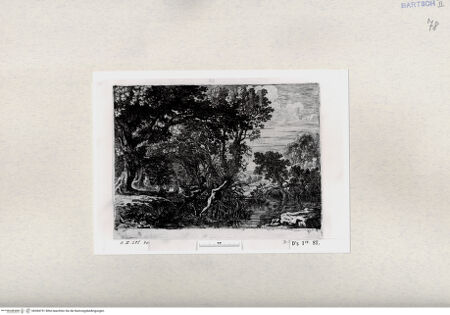 Vorderseite von  [http://creativecommons.org/publicdomain/mark/1.0/] ... - , bh284751. Foto.