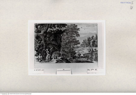 Vorderseite von  [http://creativecommons.org/publicdomain/mark/1.0/] ... - , bh284753. Foto.