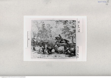 Vorderseite von  [http://creativecommons.org/publicdomain/mark/1.0/] ... - , bh284879. Foto.