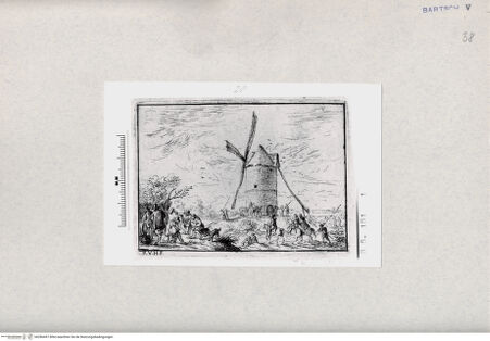 Vorderseite von  [http://creativecommons.org/publicdomain/mark/1.0/] Windmühle - , bh286497. Foto.