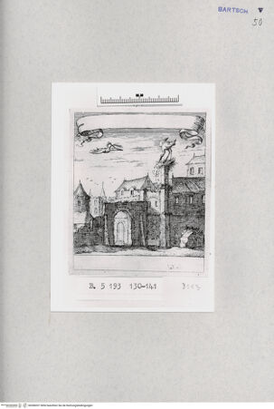 Vorderseite von  [http://creativecommons.org/publicdomain/mark/1.0/] , bh286937. Foto.