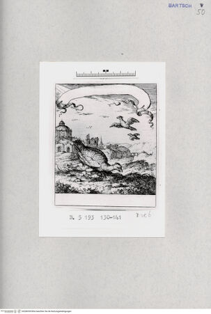 Vorderseite von  [http://creativecommons.org/publicdomain/mark/1.0/] , bh286938. Foto.