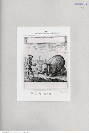 Vorderseite von  [http://creativecommons.org/publicdomain/mark/1.0/] , bh286943. Foto.