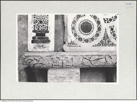 Vorderseite von Glass, Dorothy [https://www.deutsche-digitale-bibliothek.de/content/lizenzen/rv-ez/] Fragmente einer KanzelDekorierte Säule mit Gruppe (Samson oder David unterwirft einen Löwen) - Detail, bh287292_recto. Foto: Glass, Dorothy.