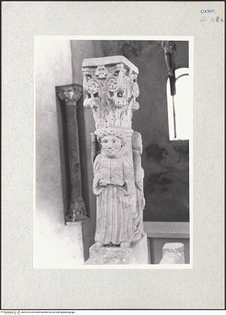 Vorderseite von Glass, Dorothy [https://www.deutsche-digitale-bibliothek.de/content/lizenzen/rv-ez/] Bekrönung, bh287325_recto. Foto: Glass, Dorothy.