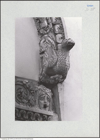 Vorderseite von Glass, Dorothy [https://www.deutsche-digitale-bibliothek.de/content/lizenzen/rv-ez/] Eingangsportal (ehemaliges Domherrenportal der Kathedrale, sog. "porta canonica") - Archivolte, Detail: rechte Seite, bh290223_recto. Foto: Glass, Dorothy.