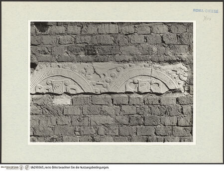 Vorderseite von Istituto Nazionale per la Grafica [https://www.deutsche-digitale-bibliothek.de/content/lizenzen/rv-ez/] Inschriftenfragmente - Langobardisches Fragment, bh290365_recto. Foto.