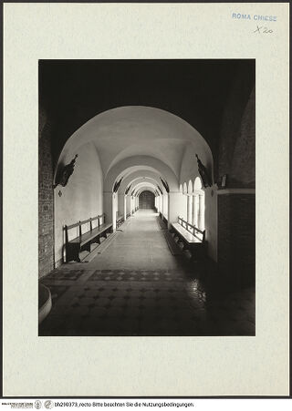 Vorderseite von Istituto Nazionale per la Grafica [https://www.deutsche-digitale-bibliothek.de/content/lizenzen/rv-ez/] Abbazia delle Tre FontaneSanti Vincenzo ed Anastasio - Umgang, bh290373_recto. Foto.