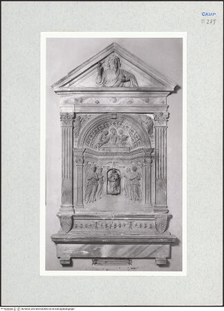 Vorderseite von Courtauld Institute of Art [https://www.deutsche-digitale-bibliothek.de/content/lizenzen/rv-ez/] Tabernakel mit Gottvater, Schmerzensmann, Verkündigung und Madonna - Gesamtansicht, bh290500_recto. Foto.