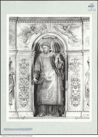 Vorderseite von Courtauld Institute [https://www.deutsche-digitale-bibliothek.de/content/lizenzen/rv-ez/] HauptaltarHauptregister - Der heilige Laurentius, bh290528_recto. Foto.