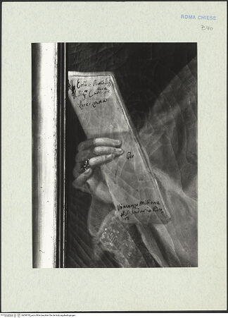 Vorderseite von ICCD [https://rightsstatements.org/page/CNE/1.0/] Kardinal Loverzana - , bh290782_recto. Foto.