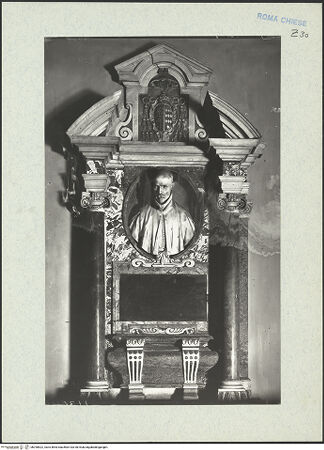 Vorderseite von ICCD [https://www.deutsche-digitale-bibliothek.de/content/lizenzen/rv-ez/] Grabmal des Pedro Foix de Montoya - Gesamtansicht, bh290822_recto. Foto.