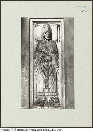 Vorderseite von ICCD [https://rightsstatements.org/page/CNE/1.0/] Grabmal des Bischofs Rodrigo Sánchez de Arévalo (+1464)Grabplatte - Gesamtansicht Grabplatte, bh290828_recto. Foto.