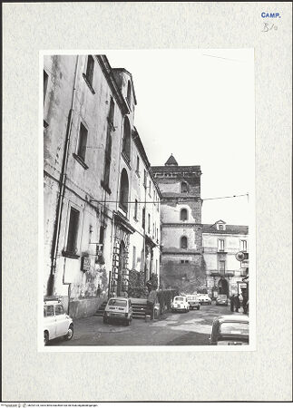 Vorderseite von Bösel, Richard [https://www.deutsche-digitale-bibliothek.de/content/lizenzen/rv-fz/] Palazzo dell'ex Collegio dei Gesuiti - Seitenansicht von Nordwesten, bh292134_recto. Foto: Bösel, Richard.