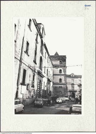 Vorderseite von Bösel, Richard [https://www.deutsche-digitale-bibliothek.de/content/lizenzen/rv-fz/] Palazzo dell'ex Collegio dei Gesuiti - Seitenansicht von Nordwesten, bh292135_recto. Foto: Bösel, Richard.