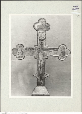 Vorderseite von Getty Research Institute [https://www.deutsche-digitale-bibliothek.de/content/lizenzen/rv-ez/] Vortragekreuz - Vorderseite, bh292317_recto. Foto: Hutzel, Max.