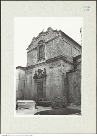 Vorderseite von Bösel, Richard [https://www.deutsche-digitale-bibliothek.de/content/lizenzen/rv-fz/] Santa Croce - Fassade, bh293216_recto. Foto.