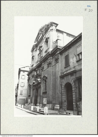 Vorderseite von Bösel, Richard [https://www.deutsche-digitale-bibliothek.de/content/lizenzen/rv-fz/] San GiorgioHauptfassade / Westfassade - Gesamtansicht, bh293221_recto. Foto.