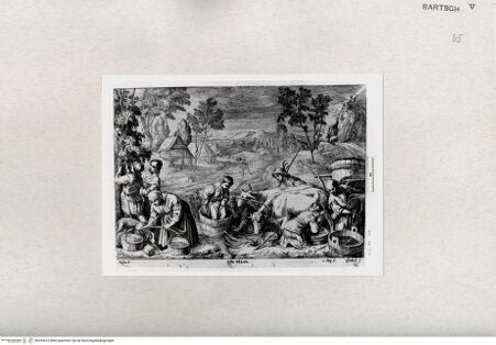 Vorderseite von  [http://creativecommons.org/publicdomain/mark/1.0/] ... - , bh293415. Foto.